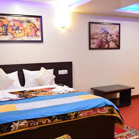 Golden Dolma Hotell Darjeeling  Exteriör bild