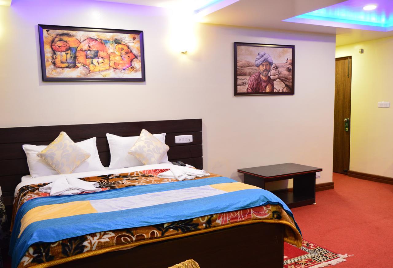 Golden Dolma Hotell Darjeeling  Exteriör bild